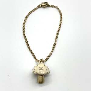 Cc Logo Bracelet Gold-Tone Metal #222171C59B